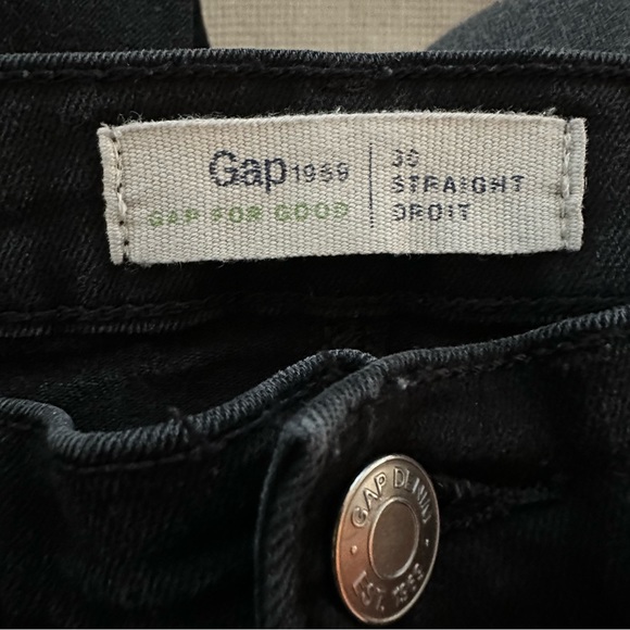 Gap Straight Leg Jeans - Picture 7 of 7